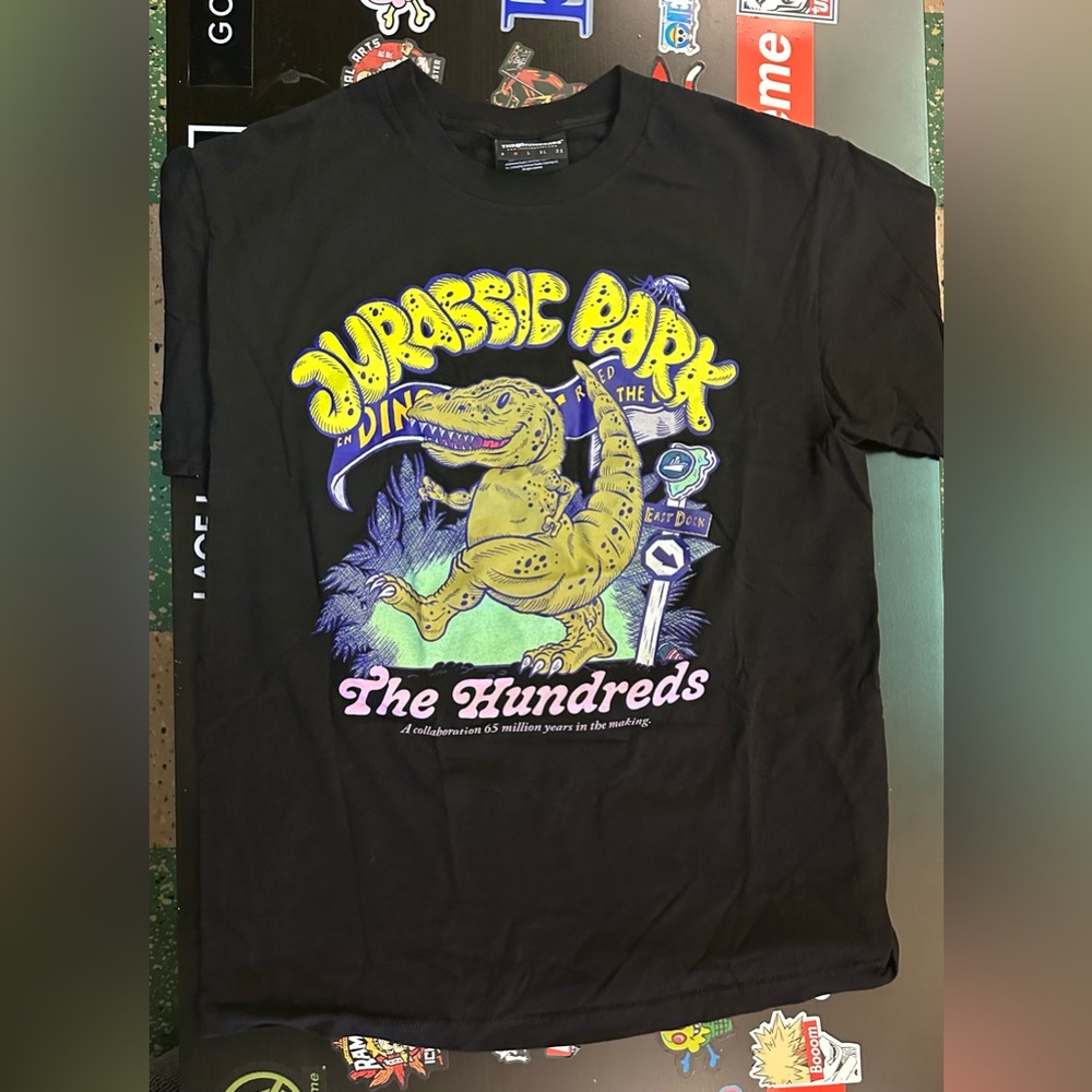 Men’s The Hundreds T-Shirt size Medium